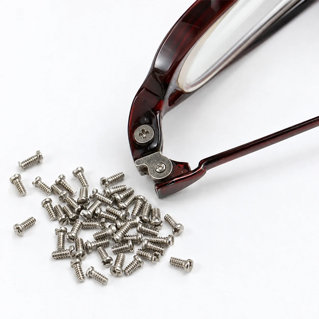 Small special-head screws for eyewear